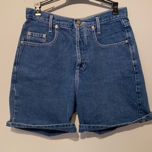 Vintage Guess Denim / Jean shorts